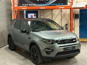 2016 Land Rover Discovery Sport 2.0 Td4 Hse Luxury Auto 4WD Euro 6 (s/s) 5dr in Grey — image 6