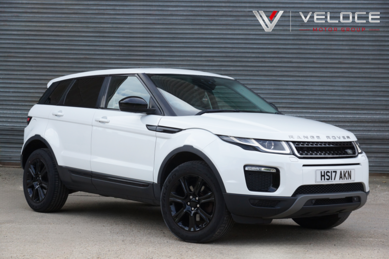 2017 Land Rover Range Rover Evoque 2.0 Td4 Se Tech in White — image 1