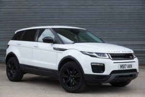 2017 Land Rover Range Rover Evoque 2.0 Td4 Se Tech in White — image 2
