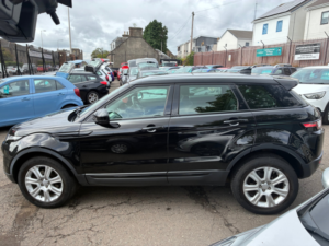 2018 Land Rover Range Rover Evoque 2.0 Td4 Se Tech SUV 5dr Diesel Manual 4WD Euro 6 (s/s) (180 Ps) in Black — image 6