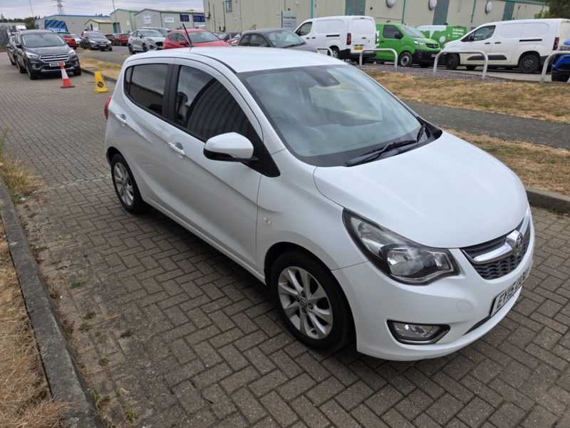 2015 Vauxhall Viva 1.0 I Sl in White — image 1