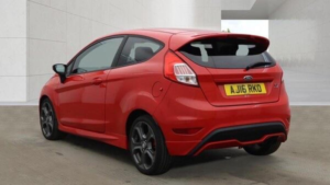 2016 Ford Fiesta 1.6t Ecoboost St-3 Euro 6 3dr in Red — image 4