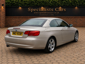 2012 BMW 3 Series 2.0 320i Se Steptronic Euro 5 2dr in Silver — image 5