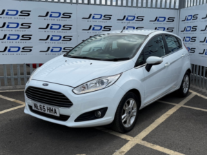 2015 Ford Fiesta 1.0t Ecoboost Zetec Hatchback 5dr Petrol Manual Euro 6 (s/s) (100 Ps) in White — image 4