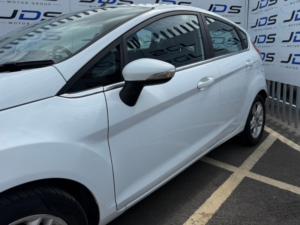 2015 Ford Fiesta 1.0t Ecoboost Zetec Hatchback 5dr Petrol Manual Euro 6 (s/s) (100 Ps) in White — image 6