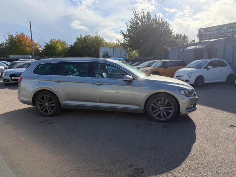2015 Volkswagen Passat 2.0 Tdi Bluemotion Tech Gt DSG Euro 6 (s/s) 5dr in Silver — image 1