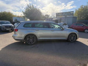 2015 Volkswagen Passat 2.0 Tdi Bluemotion Tech Gt DSG Euro 6 (s/s) 5dr in Silver — image 5