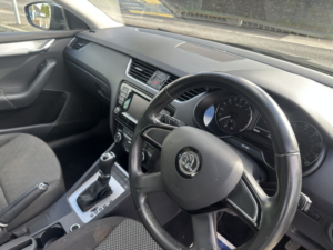 2014 Skoda Octavia 2.0 Tdi Black Edition in Black — image 3