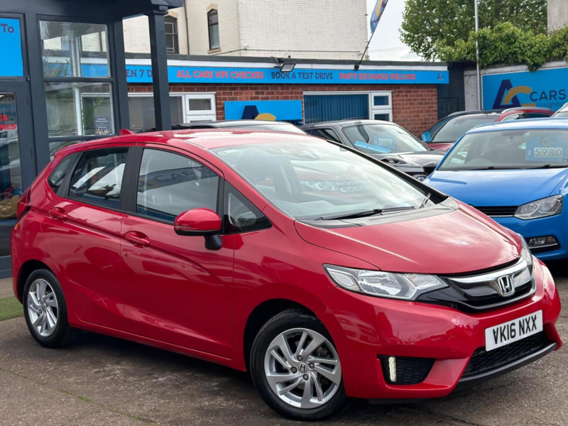 2016 Honda Jazz 1.3 I-Vtec Se Navi CVT Euro 6 (s/s) 5dr in Red — image 1