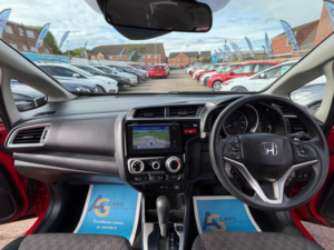 2016 Honda Jazz 1.3 I-Vtec Se Navi CVT Euro 6 (s/s) 5dr in Red — image 3