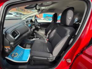 2016 Honda Jazz 1.3 I-Vtec Se Navi CVT Euro 6 (s/s) 5dr in Red — image 4