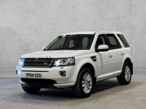 2014 Land Rover Freelander 2 2.2 Td4 Se 4WD Euro 5 (s/s) 5dr in White — image 6