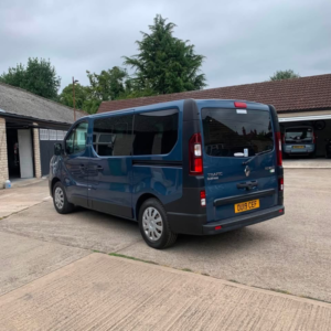 2019 Renault Trafic 1.6 Sl27 Dci 120 Business My18 in Blue — image 2