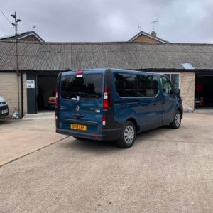 2019 Renault Trafic 1.6 Sl27 Dci 120 Business My18 in Blue — image 3