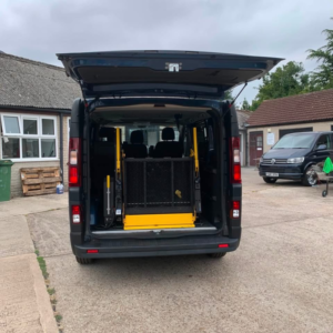 2019 Renault Trafic 1.6 Sl27 Dci 120 Business My18 in Blue — image 4