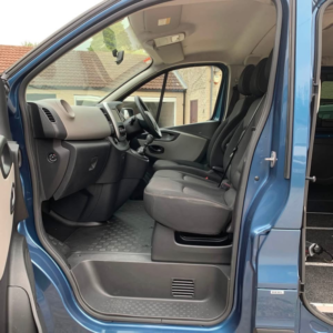 2019 Renault Trafic 1.6 Sl27 Dci 120 Business My18 in Blue — image 6