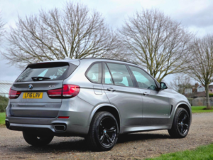 2016 BMW X5 2.0 40e 9.0kwh M Sport Auto Xdrive Euro 6 (s/s) 5dr in Grey — image 6