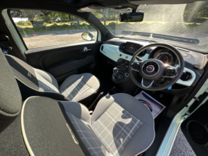 2020 Fiat 500 1.0 Mild Hybrid Lounge 3dr Man, Petrol, Green + Low Mileage in Green — image 4