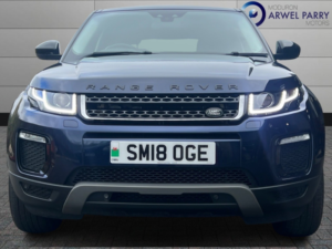2018 Land Rover Range Rover Evoque 2.0 Td4 Se Tech in Blue — image 2