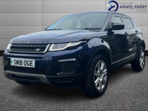 2018 Land Rover Range Rover Evoque 2.0 Td4 Se Tech in Blue — image 3
