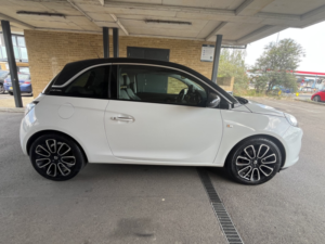 2013 Vauxhall Adam 1.4 Ecoflex 16v Glam in White — image 4