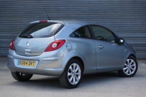 2014 Vauxhall Corsa 1.2 16v Excite in Silver — image 3