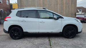 2015 Peugeot 2008 1.2 E-Vti Puretech Allure Egc Euro 6 (s/s) 5dr in White — image 5