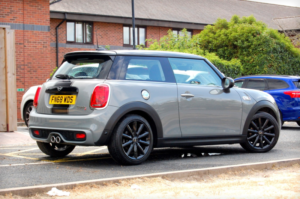 2018 MINI Hatch 2.0 Cooper S 3-Door - 54,200 Miles. Fsh - Chili Pack, Nav, Apple Carplay, 17inch Alloys. Grey - Sold in Grey — image 6
