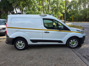 2019 Ford Transit Connect 1.5 220 Ecoblue Leader L1 Euro 6 (s/s) 5dr in White — image 2