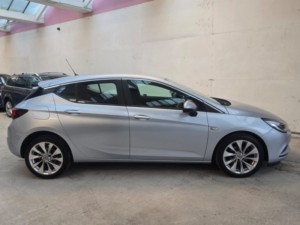 2016 Vauxhall Astra 1.4 I Turbo Design in Silver — image 3