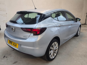 2016 Vauxhall Astra 1.4 I Turbo Design in Silver — image 4