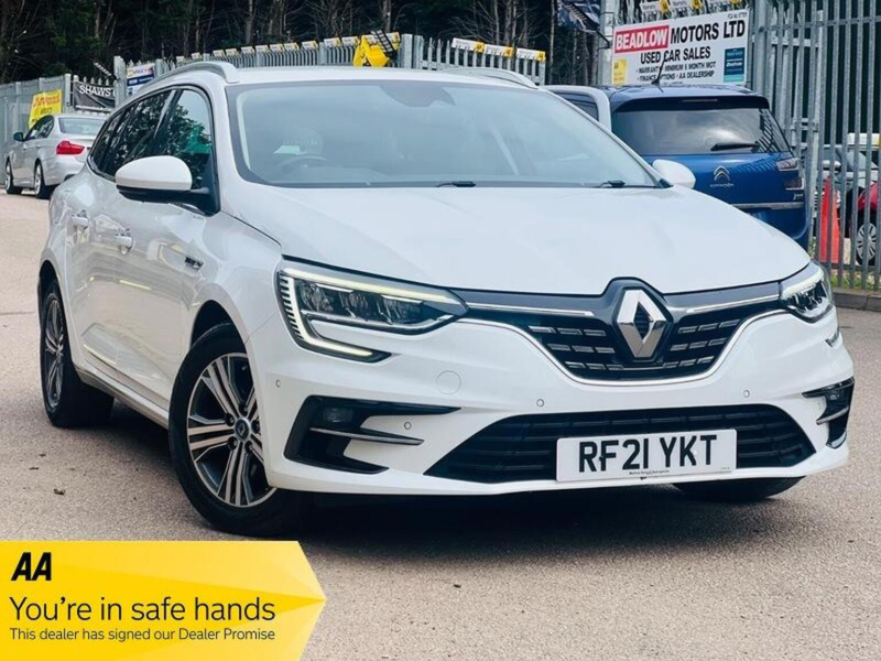 2021 Renault Megane 1.6 E-Tech 9.8kwh Iconic Sport Tourer Auto Euro 6 (s/s) 5dr in White — image 1