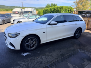 2021 Mercedes-Benz E Class 2.0 E300de 13.5kwh Amg Line Estate 5dr Diesel Plug-In Hybrid G-Tronic+ Euro 6 (s/s) (306 Ps) in White — image 5