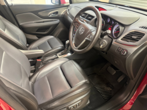 2014 Vauxhall Mokka 1.7 Cdti Se SUV 5dr Diesel Auto 2WD Euro 5 (130 Ps) in Red — image 5