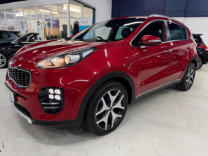 2017 Kia Sportage 1.6 T-Gdi Gt-Line Dct AWD Euro 6 5dr in Red — image 6