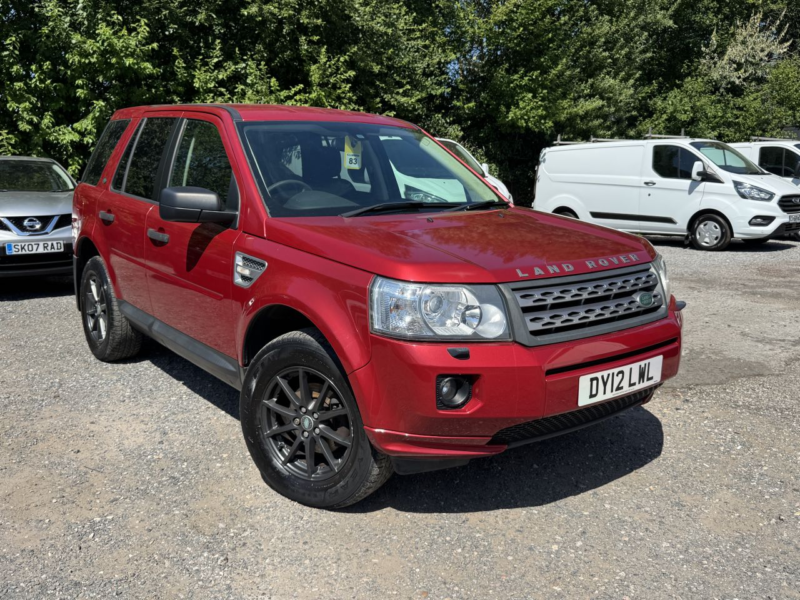 2012 Land Rover Freelander 2 2.2 Td4 Gs SUV 5dr Diesel Manual 4WD Euro 5 (s/s) (150 Ps) in Red — image 1