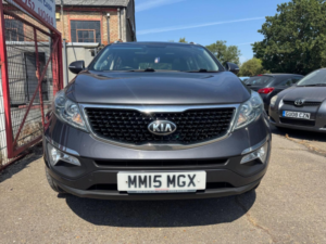 2015 Kia Sportage 1.7 Crdi Ecodynamics 2 2WD Euro 6 (s/s) 5dr in Silver — image 5