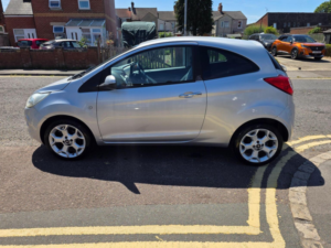 2011 Ford Ka 1.2 Titanium Euro 4 3dr in Silver — image 5