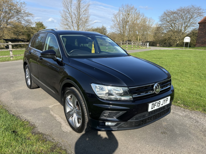 2019 Volkswagen Tiguan 2.0 Tdi Match in Black — image 1