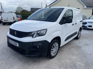 2021 Peugeot Partner 1.5 Bluehdi 1000 Professional in White — image 4