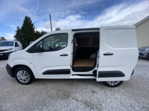 2021 Peugeot Partner 1.5 Bluehdi 1000 Professional in White — image 6