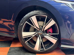 2022 Volkswagen Golf 2.0 Tdi Gtd Hatchback 5dr Diesel DSG Euro 6 (s/s) (200 Ps) in Blue — image 4