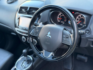 2016 Mitsubishi Asx 2.2 Di-D Zc-H Auto 4WD Euro 6 5dr in White — image 2