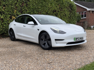 2021 Tesla Model 3 Standard Range Plus in White — image 2