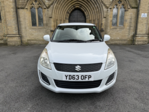 2013 Suzuki Swift 1.2 Sz4 in White — image 4