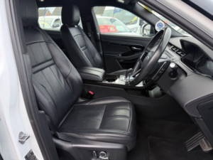 2021 Land Rover Range Rover Evoque 2.0 D200 Mhev R-Dynamic S Auto 4WD Euro 6 (s/s) 5dr in White — image 3