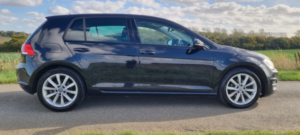 2014 Volkswagen Golf 2.0 Tdi Bluemotion Tech Gt in Black — image 4