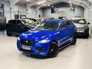 2018 Jaguar F-Pace 2.0 D240 R-Sport in Blue — image 4