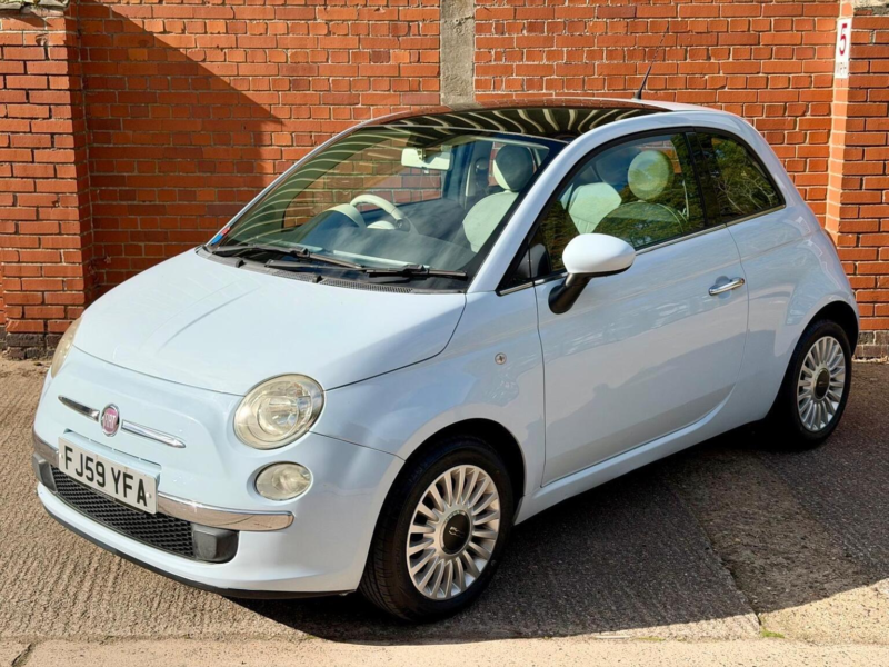 2009 Fiat 500 1.2 Lounge Euro 5 (s/s) 3dr in Blue — image 1