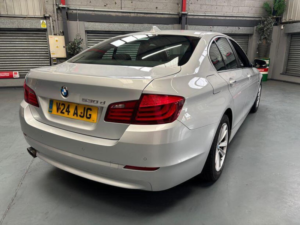 2010 BMW 5 Series 3.0 530d Se Steptronic Euro 5 4dr in Silver — image 5